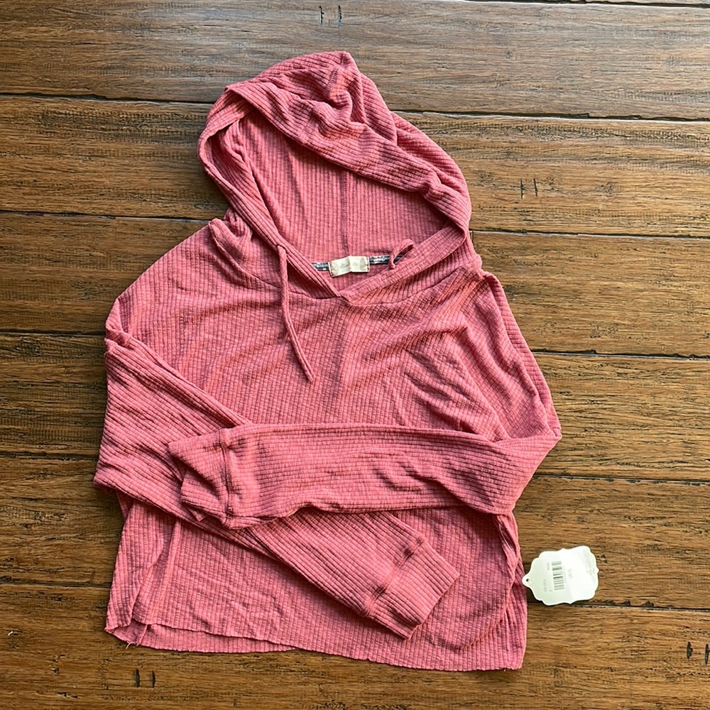 Altard state lightweight pink crop hoodie size M
